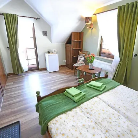 Gosciniec Malinowka فندق مبيت وإفطار