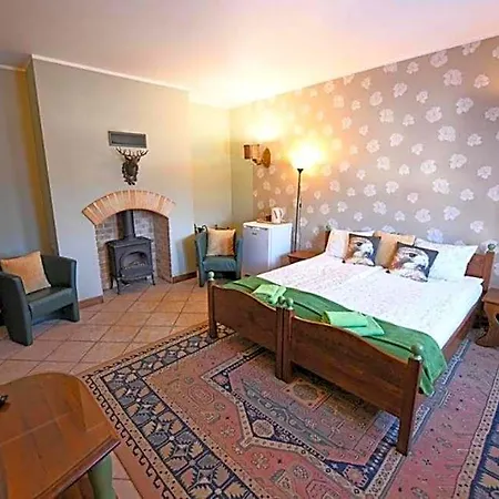 Bed & Breakfast Gosciniec Malinowka Krzeszna