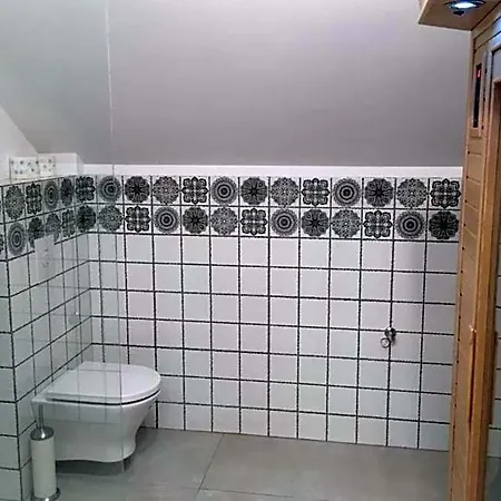 Gosciniec Malinowka Bed & Breakfast 3*