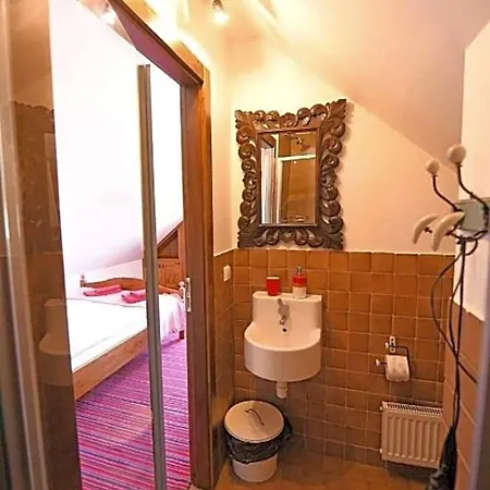 Gosciniec Malinowka Bed & Breakfast Krzeszna